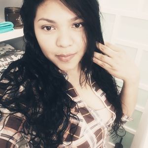 Meet your Posher, Daysi